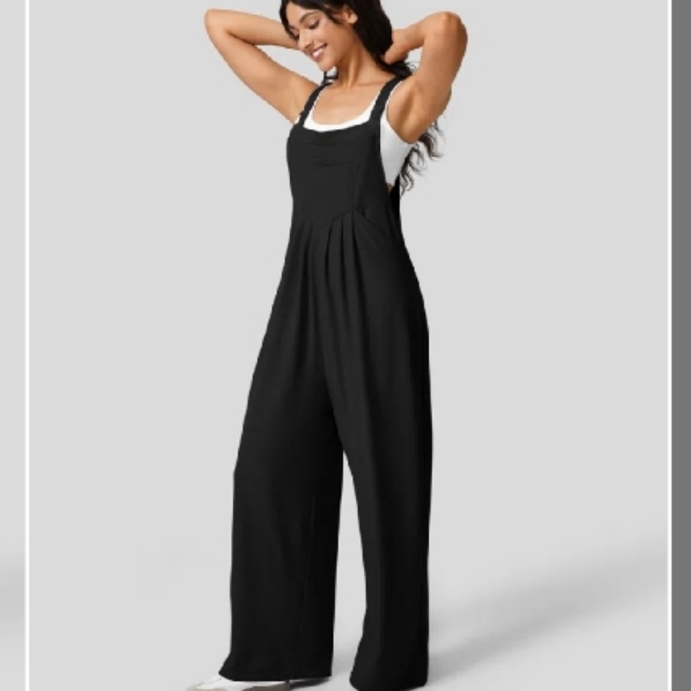 164. New HALARA Black Jumpsuit Sleeveless Wide-Leg Size M